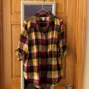 CJ Banks three quarter length cuffed shirt.